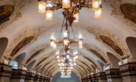 Moscow metro stations: most beautiful ones & how to use Moscow metro