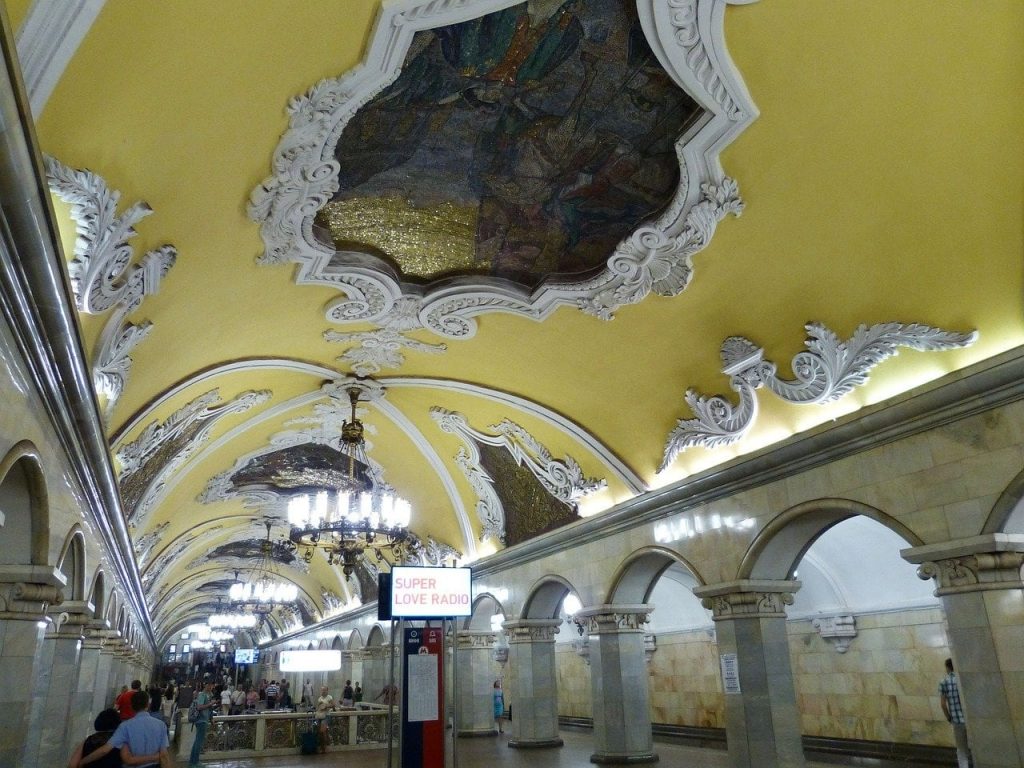 most beautiful stations of the Moscow metro